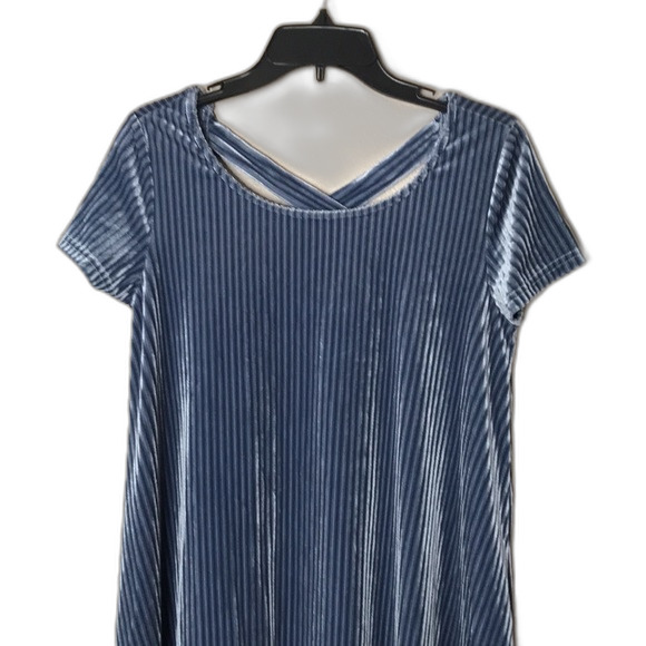 She + Sky blue Silver Gray Cut Velvet Shift Dress X Keyhole Back size small - Picture 2 of 11